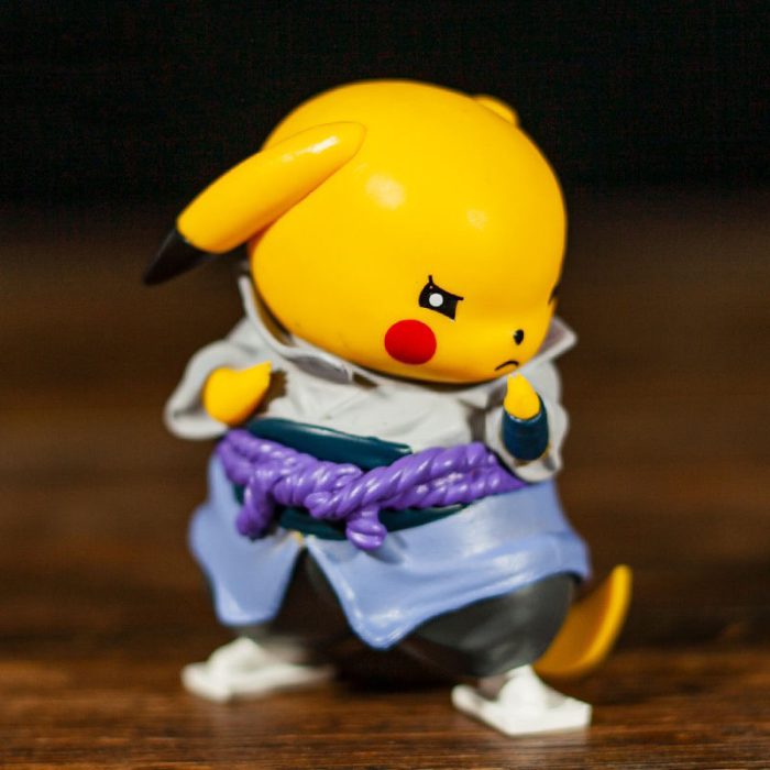 Anime Figure - Pikachu Cosplay Uchiha Sasuke Naruto