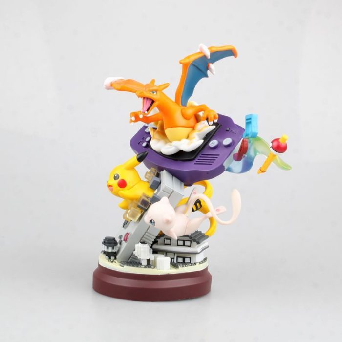 Anime Figures - Pokemon Pikachu Mew Charizard figure