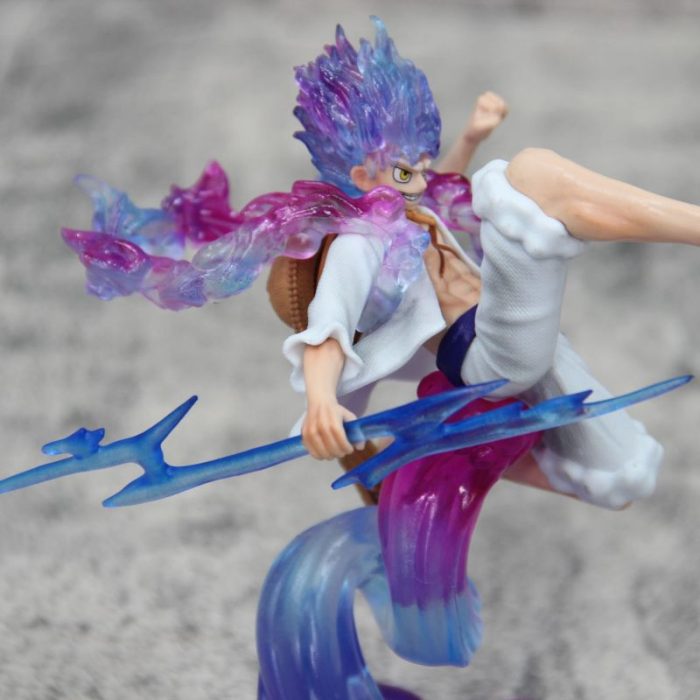 Luffy Gear 5 Figure